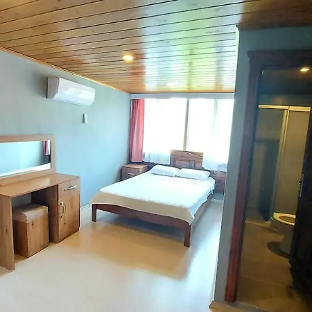 Kekova Flower Cafe&pension